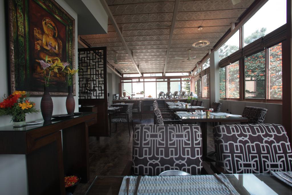 Justa Mg Road Hotel Bangalore Exterior photo